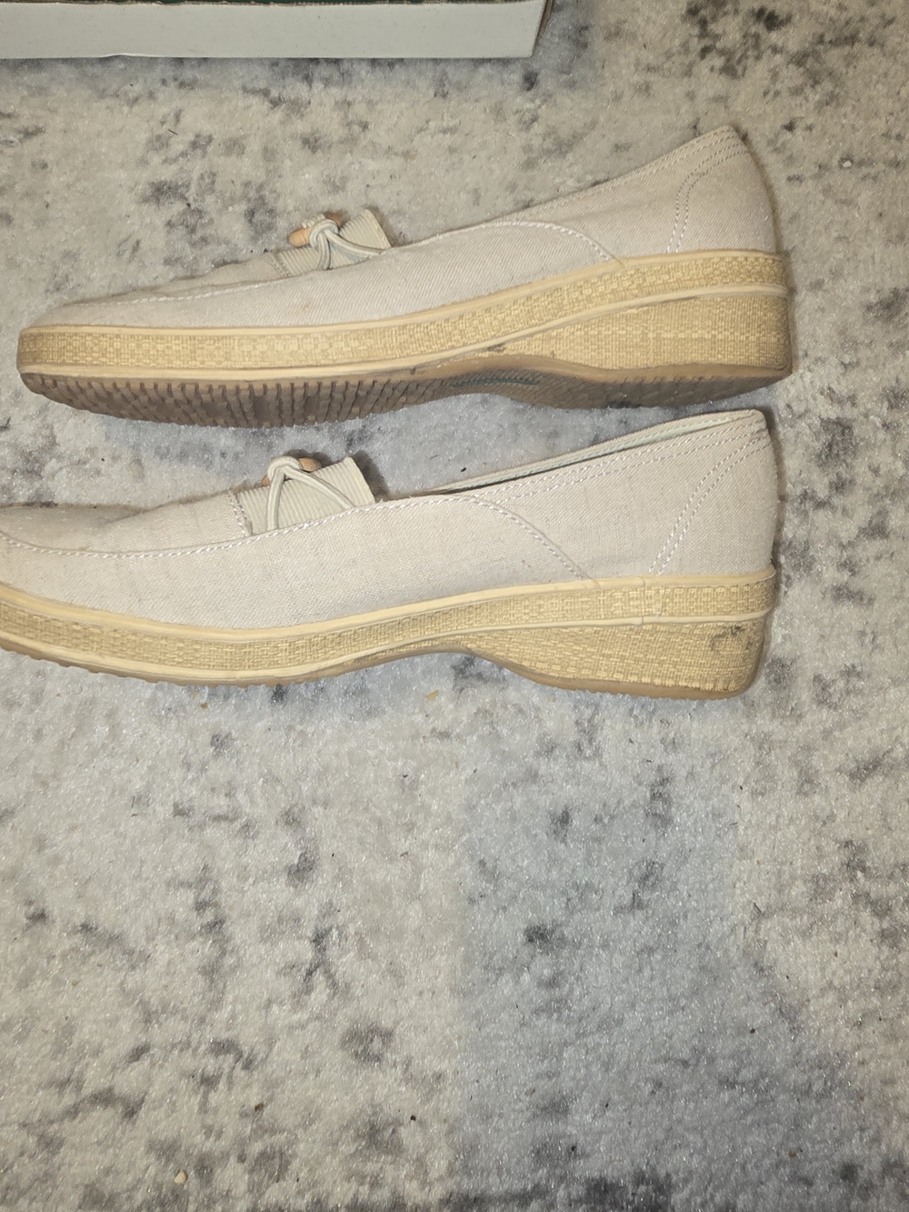 Grasshoppers Beige Canvas Slip-On Loafers